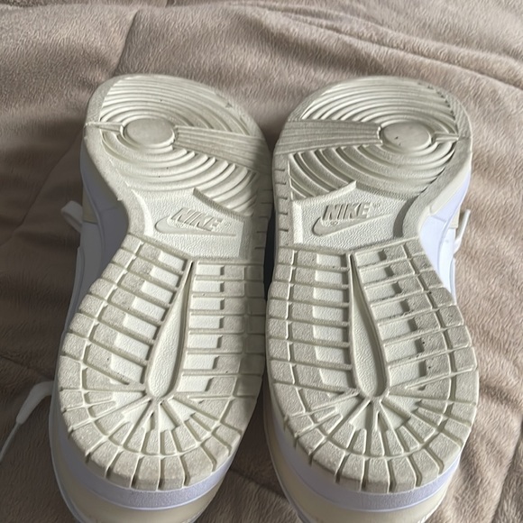 Coconut Milk Dunks - Picture 4 of 5